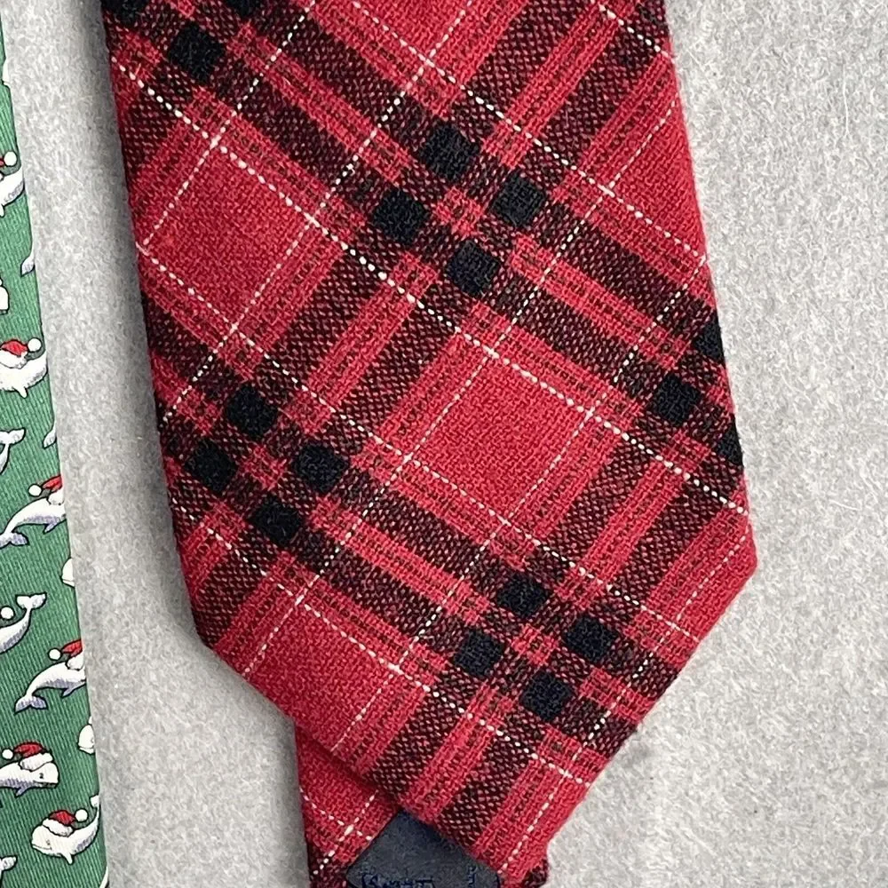 Lot (2) Men Ties‎ LL Bean And Vineyard Vines Winter Christmas